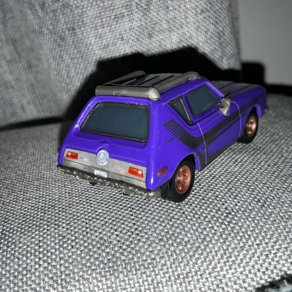 Disney Pixar Cars 2 Don Crumlin Lemons Mattel Purple - Picture 3 of 4